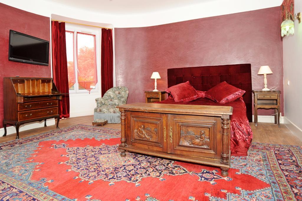 Hotel La Tour Sully-sur-Loire Room photo